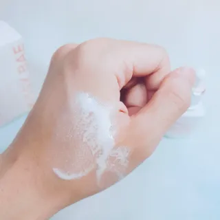 KISSY BAE 키시베이 키시베이 리얼화이트 톤업틴트 — 2점을 준 리뷰어가 2021년 7월 올린 사용 사진