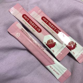 비타앤 석류콜라겐스틱 — 5점을 준 리뷰어가 2021년 5월 올린 사용 사진