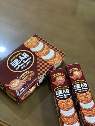 롯데제과 롯샌 카페크런치 — 5점을 준 리뷰어가 2021년 10월 올린 사용 사진