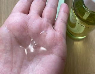 스킨큐어 산다화 순한 클렌징 동백 오일 200ml — 5점을 준 리뷰어가 2024년 1월 올린 사용 사진