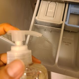 고위드올인원 세탁세제 1000ml — 4점을 준 리뷰어가 2021년 5월 올린 사용 사진