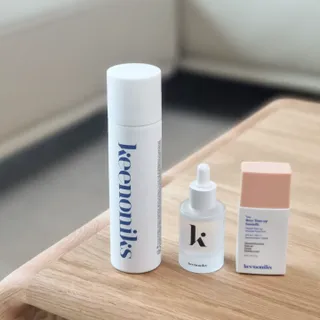 키노닉스 3종 세트 [펀더멘탈앰플 + 로지톤업선밀크 + 블루밍세럼인미스트] — 5점을 준 리뷰어가 2022년 3월 올린 사용 사진