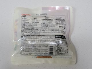 굽네몰 굽네 닭가슴살 큐브 3종 9팩 — 5점을 준 리뷰어가 2021년 12월 올린 사용 사진