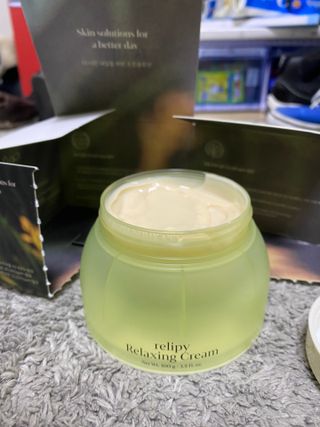 카오리온코스메틱스 사카로미세스와 시카의 만남        릴리피 릴렉싱 크림 진정한 탄력을 경험해보세요 — 5점을 준 리뷰어가 2021년 6월 올린 사용 사진