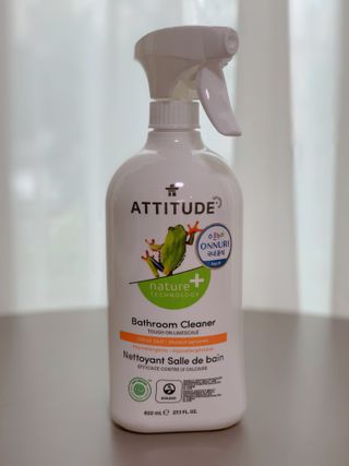 에티튜드 천연 욕실 클리너 시트러스제스트 향 (800ml) — 5점을 준 리뷰어가 2022년 9월 올린 사용 사진
