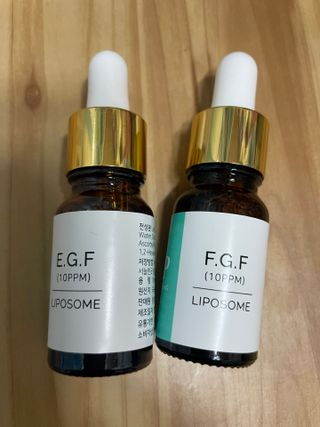 랑팡 EGF+FGF 10ppm 리포좀 앰플 원액 10ml — 5점을 준 리뷰어가 2021년 11월 올린 사용 사진