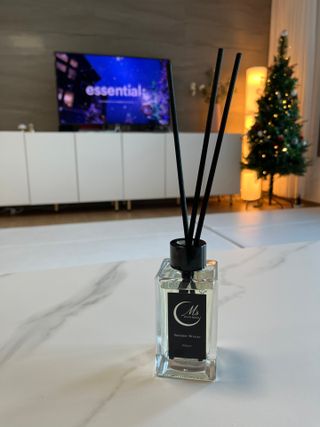 프리미엄 센트문 퍼퓸 디퓨저 100ml — 5점을 준 리뷰어가 2022년 12월 올린 사용 사진