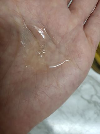 [스킨1004] 마다가스카르 센텔라 앰플 100ml — 5점을 준 리뷰어가 2024년 5월 올린 사용 사진