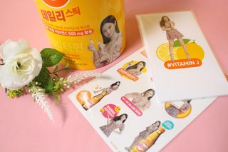 광동생활건강 [광동] 제니비타민C 비타500데일리스틱 180포+제니등신대+제니스티커 — 5점을 준 리뷰어가 2021년 12월 올린 사용 사진