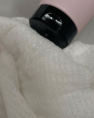 오투에니원 인컨보 바디 퍼퓸 샤워 젤 200ml — 4.5점을 준 리뷰어가 2023년 2월 올린 사용 사진