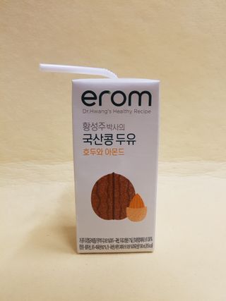 이롬 erom 황성주박사의 국산콩 두유 호두와 아몬드 — 5점을 준 리뷰어가 2020년 12월 올린 사용 사진