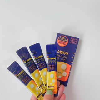 [키스립] 근복적인 숙취원인 해결 숙취해소제 키스립 코드레드487 2팩 & 뉴키스립비타 1box  set (최신) — 5점을 준 리뷰어가 2022년 8월 올린 사용 사진
