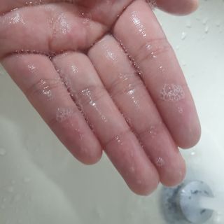 헤어플러스 여성탈모 쉬즈 샴푸+두피팩SET — 5점을 준 리뷰어가 2021년 3월 올린 사용 사진