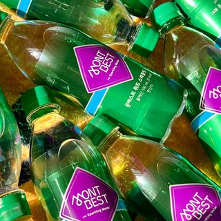 몽베스트 Montbest with Sparkling water Plain 20병 — 4.5점을 준 리뷰어가 2022년 9월 올린 사용 사진