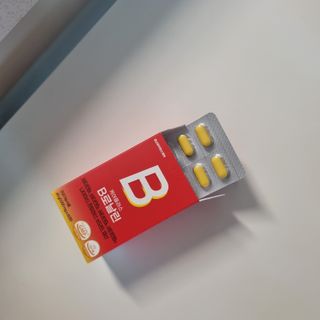 [경남제약헬스케어] 런칭기념 케어플러스 B로날린 1,000mg X 60정(2개월분)/비타민B군 — 5점을 준 리뷰어가 2023년 10월 올린 사용 사진