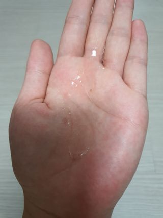 달리프 갈락토미세스 베러 퍼퓸 에센스 — 5점을 준 리뷰어가 2021년 4월 올린 사용 사진