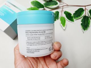 리더스코스메틱 리더스 카밍 바이오틱스 퀵 수딩 패드 — 5점을 준 리뷰어가 2022년 5월 올린 사용 사진