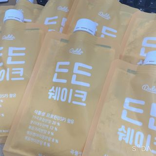 [덜다] 든든 식물성 단백질 쉐이크 40g X 7입 (곡물/딸기) — 5점을 준 리뷰어가 2023년 8월 올린 사용 사진