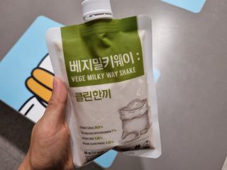 클린24시간  클린한끼 쉐이크 1세트 (5개) — 4점을 준 리뷰어가 2023년 5월 올린 사용 사진
