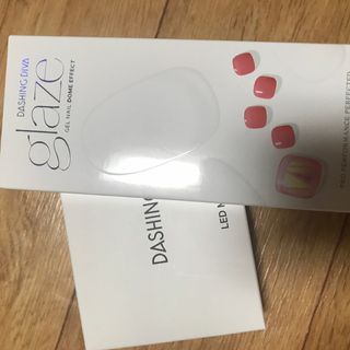 데싱디바 글레이즈 젤네일 별빛유리네일 6종_랜덤발송 — 5점을 준 리뷰어가 2021년 8월 올린 사용 사진