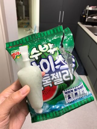 롯데제과 죠스바 아이스 톡톡 젤리 — 5점을 준 리뷰어가 2021년 10월 올린 사용 사진