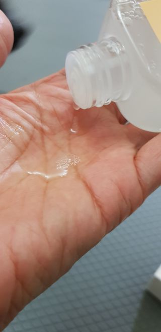 [녹산] 비건 대나무 밸런싱 수분 토너 + 비건 바이오 비타 에센스 — 5점을 준 리뷰어가 2022년 11월 올린 사용 사진