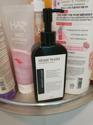 NESAY 네세이 올인원 트러블 워시 250mL — 4점을 준 리뷰어가 2021년 4월 올린 사용 사진
