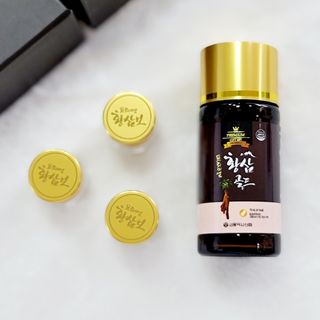 서울약사신협_프리미엄황삼골드_3.75g x 12환+75mgx12병 — 5점을 준 리뷰어가 2021년 1월 올린 사용 사진