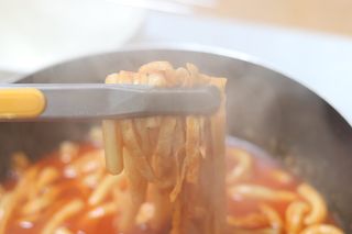 [푸딩팩토리] 요즘누들떡볶이540g + 매콤누들떡볶이 470g — 4.5점을 준 리뷰어가 2022년 9월 올린 사용 사진