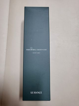 르핸스 퍼포밍 3 바디워시 비반트포렛/베티버포그 — 5점을 준 리뷰어가 2023년 5월 올린 사용 사진