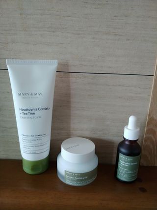 마리엔메이 센서티브 수딩 젤 크림 + 어성초 티트리 추출물 세럼 + 어성초 티트리 모공 클렌징 폼 — 5점을 준 리뷰어가 2021년 8월 올린 사용 사진
