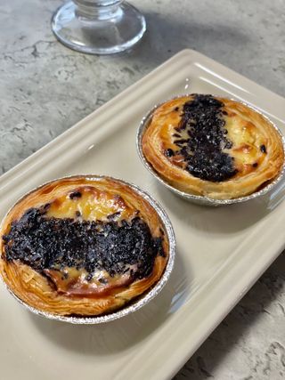 디앙뜨 포르투갈 에그타르트 오리지널 맛+패션후르츠+초콜릿타르트 맛 중 택1 — 5점을 준 리뷰어가 2021년 8월 올린 사용 사진
