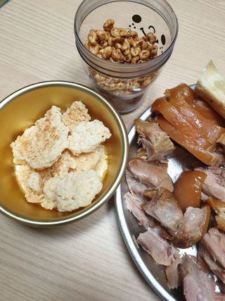 미즈꼬레아 치즈맛 누룽지크리스피 — 5점을 준 리뷰어가 2022년 2월 올린 사용 사진