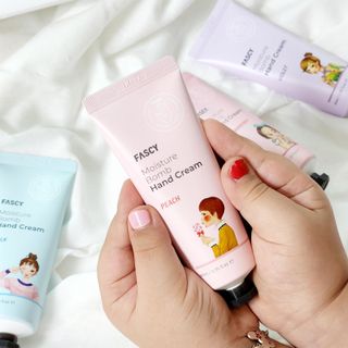 파시 고보습 핸드크림 40ml 5종 기프트 세트 — 5점을 준 리뷰어가 2022년 8월 올린 사용 사진