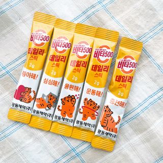 광동생활건강 프리 [광동] VB와 VC를 함유한 멀티 비타민 비타 500 데일리 스틱 180포 — 5점을 준 리뷰어가 2022년 5월 올린 사용 사진