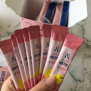 비타앤C 레몬맛, 망고맛 — 5점을 준 리뷰어가 2021년 4월 올린 사용 사진