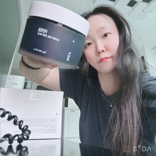 세이지빼빼 빼빼B 슬리미 히알 바디밤 150g — 4점을 준 리뷰어가 2022년 10월 올린 사용 사진
