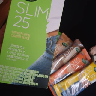 셀렉스스포츠 셀렉스 코어 프로틴 너츠바 50g 6개입 + Slim 25 스타터키트 — 5점을 준 리뷰어가 2021년 6월 올린 사용 사진