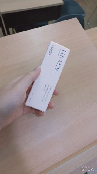 러브모아 향수 고체향수 승무원 고체향수 바르는 향수 니치향수 도손 우드세이지 앤 씨솔트 — 4점을 준 리뷰어가 2022년 10월 올린 사용 사진
