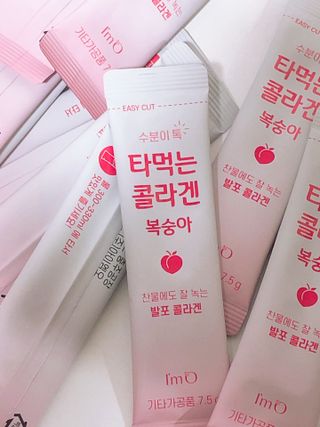 [음료수 대신 가능!]  빠르게 흡수되는 아임오 타먹는 콜라겐 1박스 — 5점을 준 리뷰어가 2023년 3월 올린 사용 사진