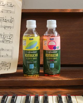더그레잇티 콤부차 [매일유업] 더그레잇티 44kcal 콤부차 300ml *12개입 (오리지널 6개+베리리치 6개) — 4점을 준 리뷰어가 2023년 8월 올린 사용 사진