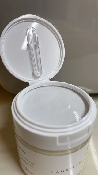 랑벨 비타 에너지 잡티 앰플 패드 65매 (투명하고 밝은 얼굴 광채패드) — 5점을 준 리뷰어가 2022년 6월 올린 사용 사진