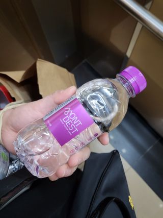 몽베스트 [MONTBEST] 330mL 20병 — 5점을 준 리뷰어가 2022년 4월 올린 사용 사진