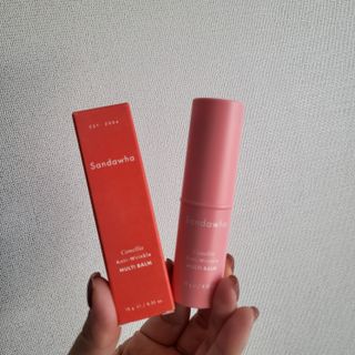 스킨큐어 산다화 카멜리아 안티 링클 멀티밤 — 5점을 준 리뷰어가 2022년 10월 올린 사용 사진