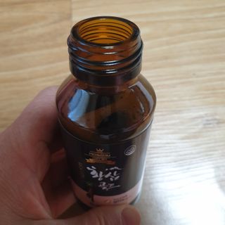 서울약사신협_프리미엄황삼골드_3.75g x 12환+75mgx12병 — 4점을 준 리뷰어가 2021년 2월 올린 사용 사진