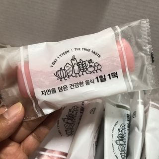 푸디푸디 1일1떡  가래떡 낱개포장 아침식사 식사대용 7종 세트 혼합 (14개입) — 5점을 준 리뷰어가 2022년 6월 올린 사용 사진