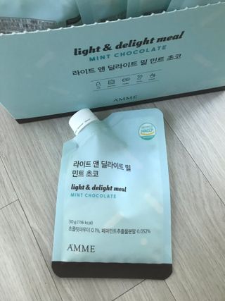 아므_이너뷰티 라이트 앤 딜라이트 밀 민트 초코 — 5점을 준 리뷰어가 2021년 8월 올린 사용 사진