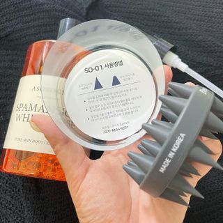 아소윤 기분좋은 향기 부드러운 거품 스파맨션 바디클렌져 5종 중 택1 + 마리아띠 샴푸두피볼 3종 중 1 랜덤발송 — 5점을 준 리뷰어가 2021년 8월 올린 사용 사진
