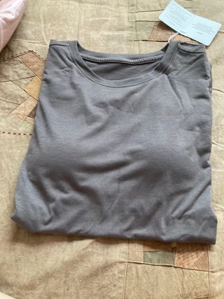 아르보노브라 아르보노 10color 데일리 반팔 노브라티 — 5점을 준 리뷰어가 2022년 5월 올린 사용 사진