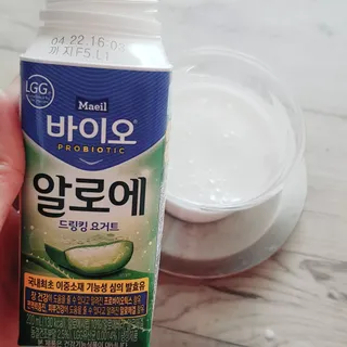 LIVE 매일바이오 알로에 드링킹 요거트 — 5점을 준 리뷰어가 2022년 4월 올린 사용 사진